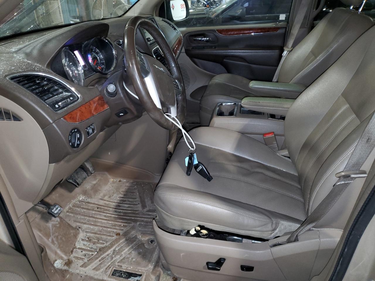 2C4RC1CG6DR650038 2013 Chrysler Town & Country Touring L