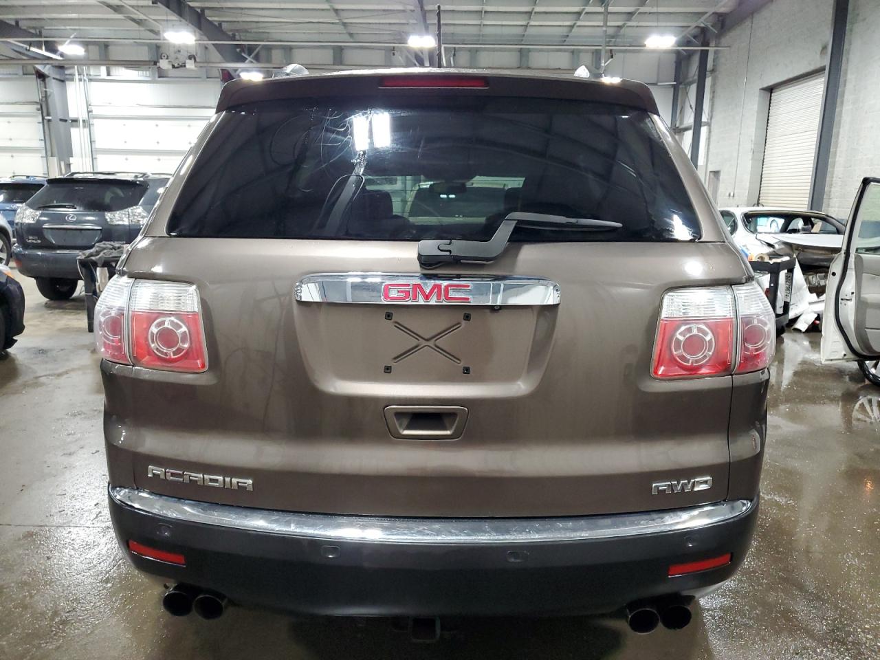 1GKKVSED1BJ157538 2011 GMC Acadia Slt-2