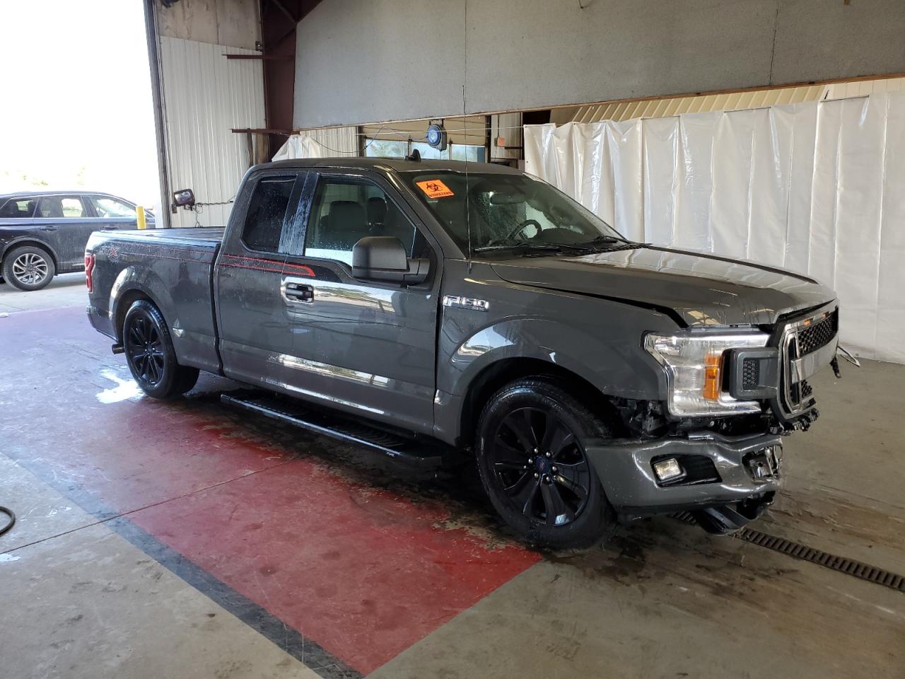 2020 Ford F150 Super Cab vin: 1FTFX1E52LFA32174