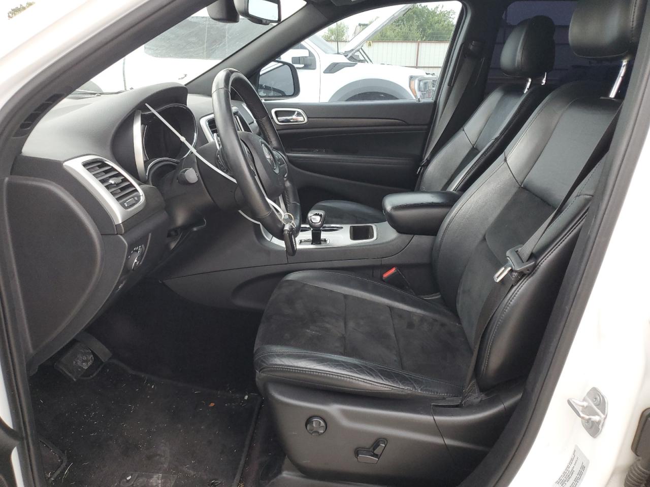 1C4RJFAG6FC224562 2015 Jeep Grand Cherokee Laredo