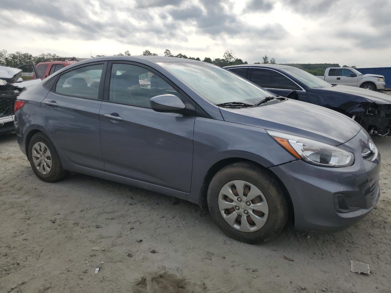 2017 Hyundai Accent Se vin: KMHCT4AE0HU277348