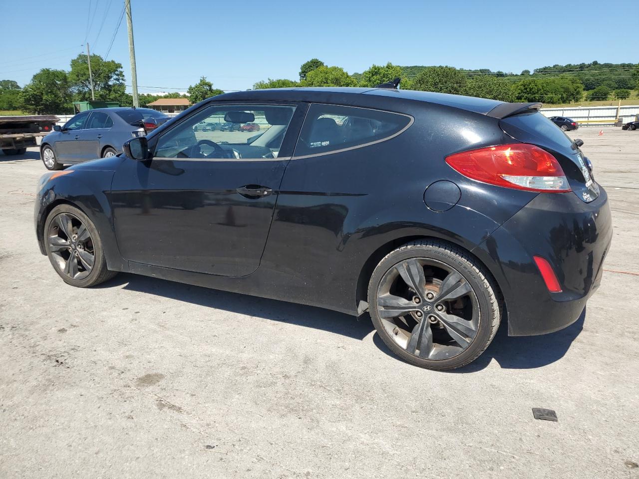 2012 Hyundai Veloster vin: KMHTC6AD0CU027197