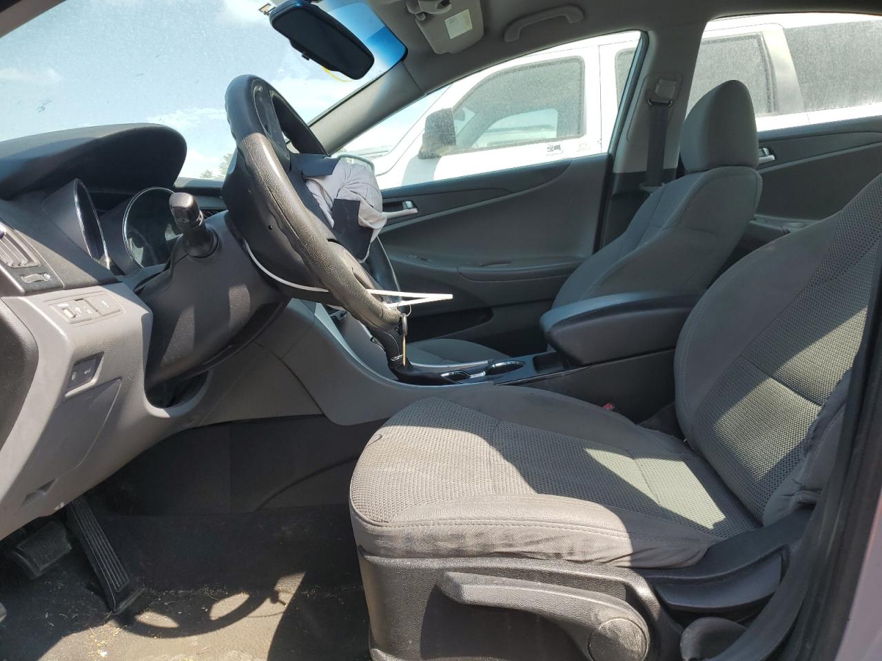 5NPEB4AC2DH701681 2013 Hyundai Sonata Gls