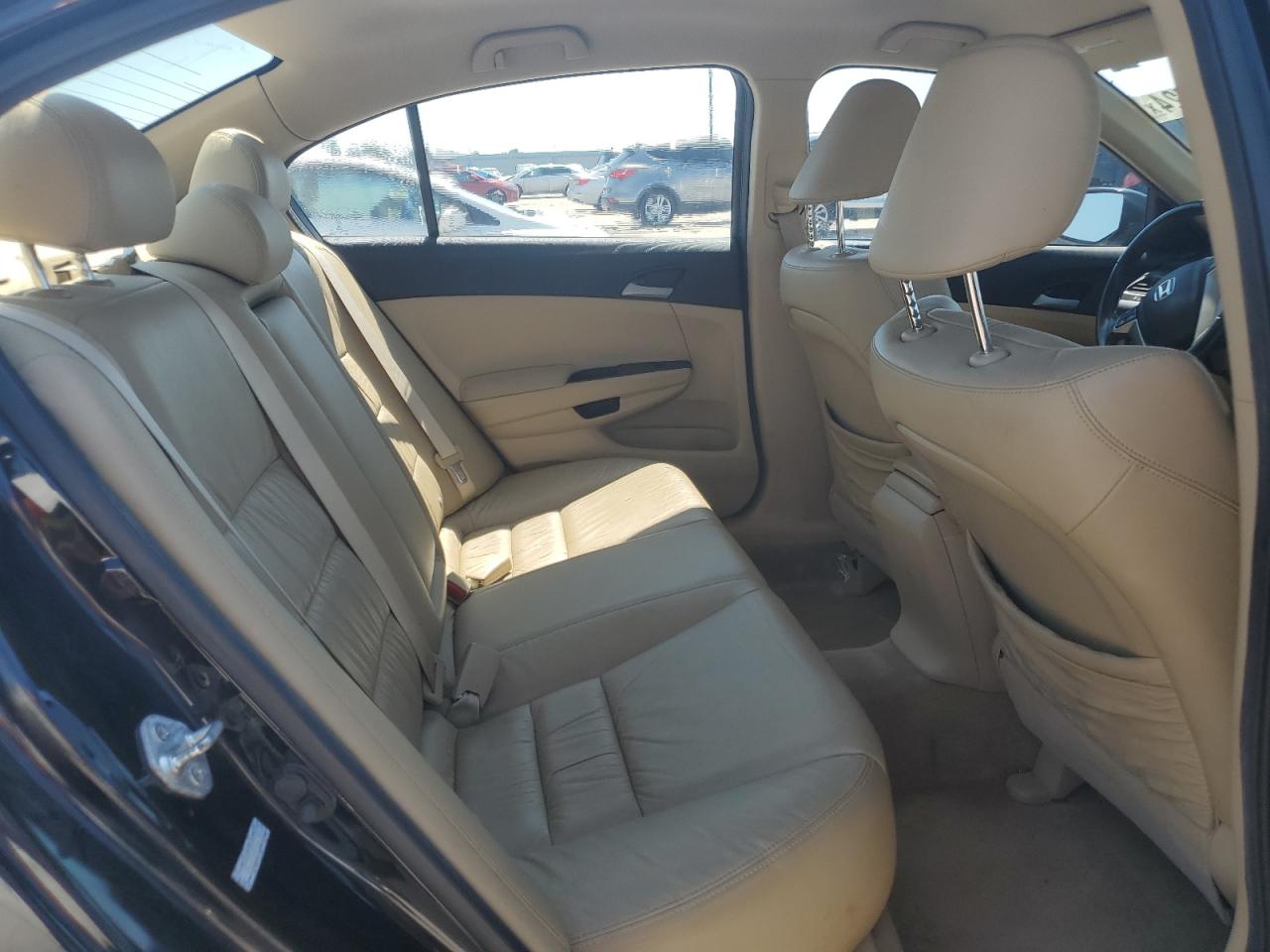 1HGCP2F60BA155923 2011 Honda Accord Se