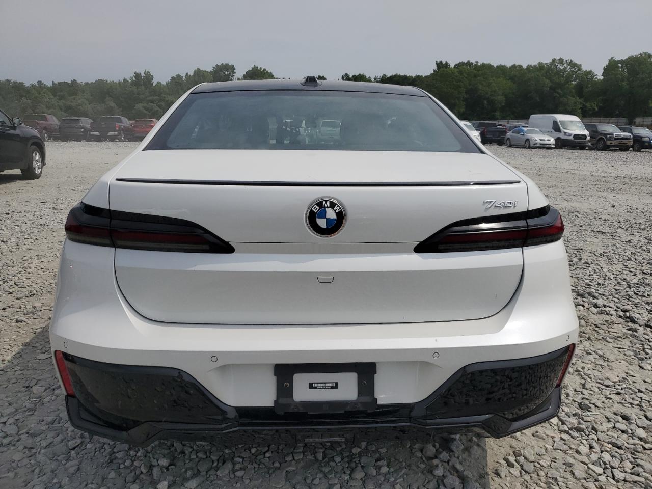 WBA23EH03PCM35425 2023 BMW 740 I