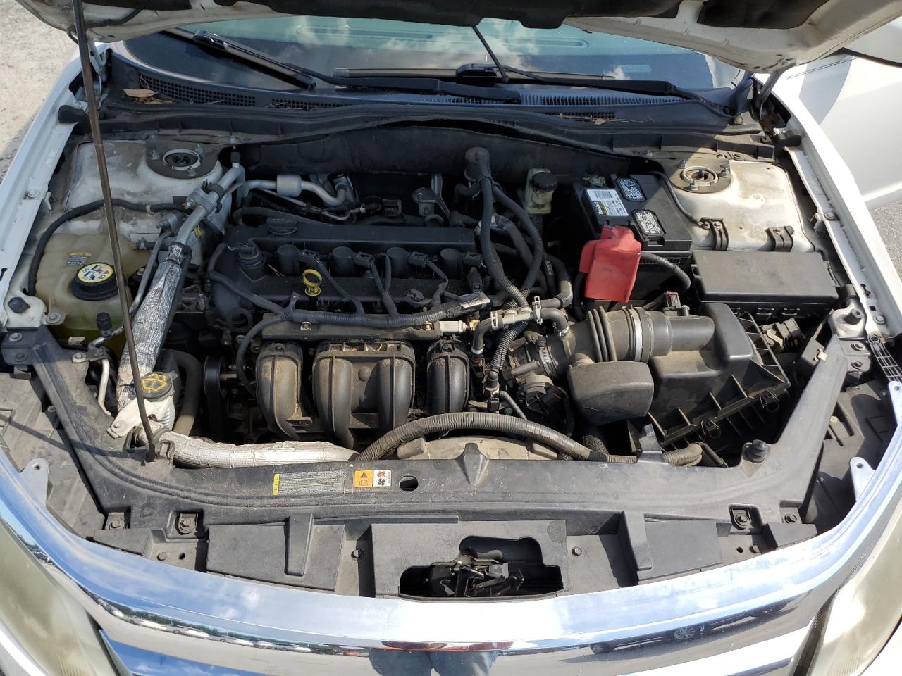 3FAHP0HA1AR124359 2010 Ford Fusion Se