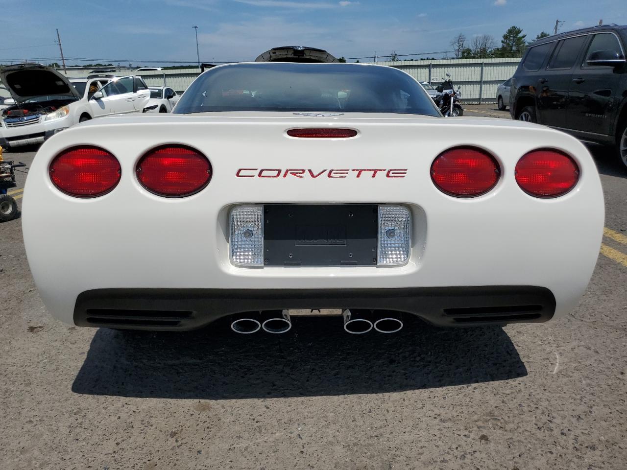 1G1YY22G735100176 2003 Chevrolet Corvette