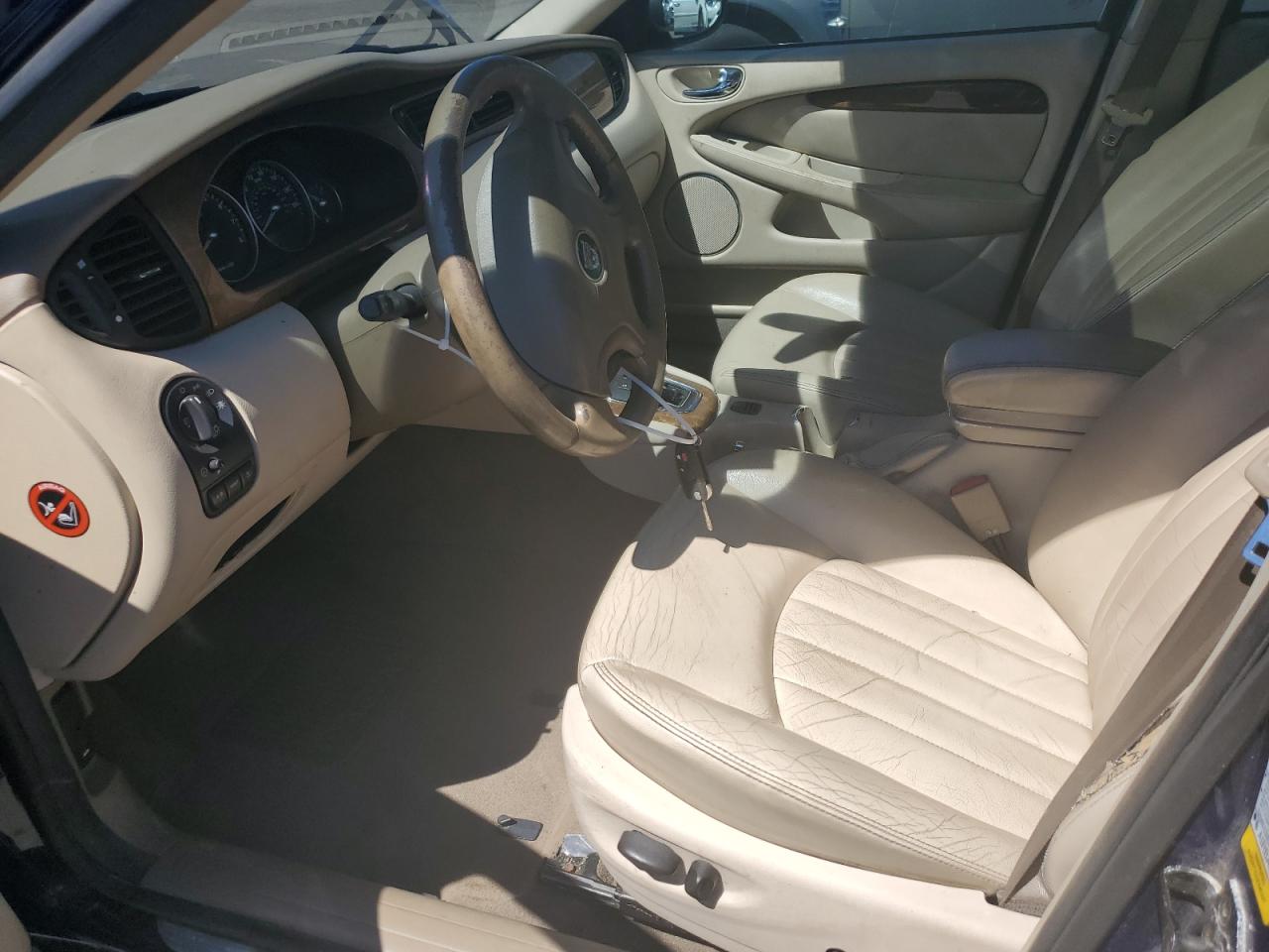 SAJEA51D52XC60801 2002 Jaguar X-Type 2.5