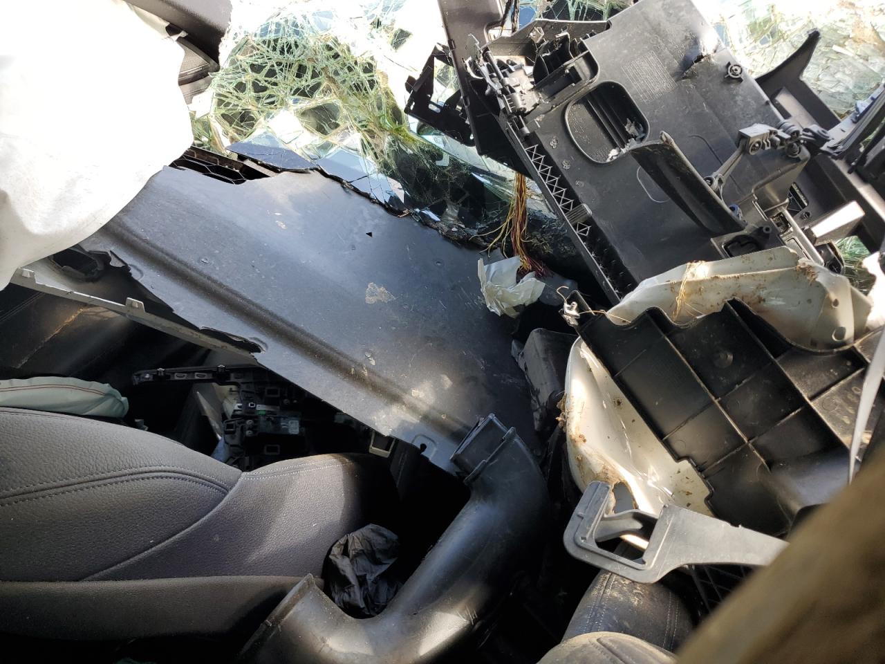 WBAJA7C5XJWA74171 2018 BMW 530 Xi