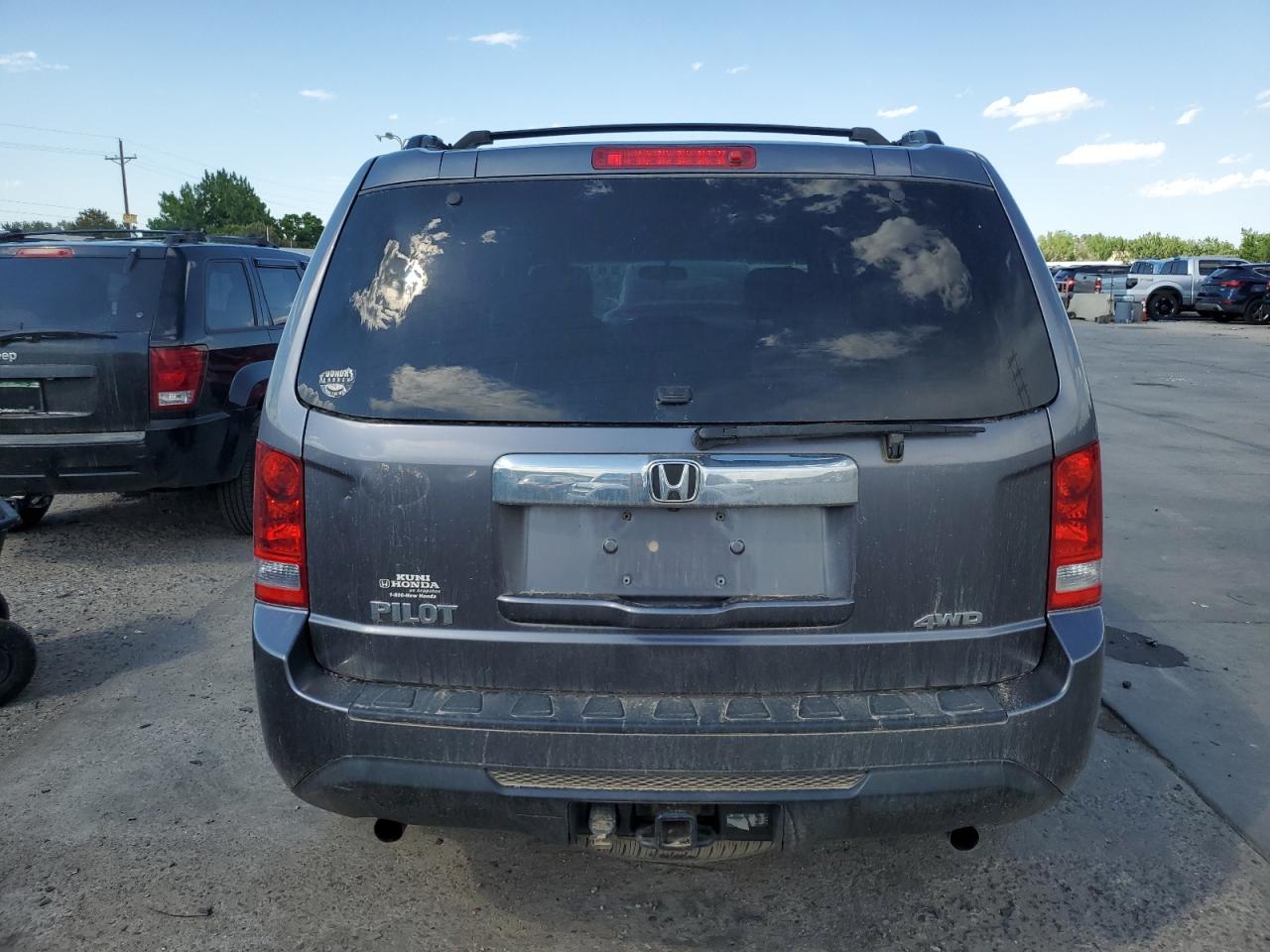 5FNYF4H26EB007462 2014 Honda Pilot Lx