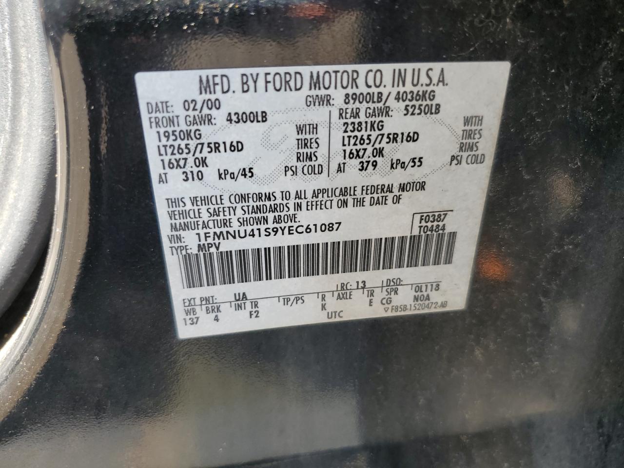 1FMNU41S9YEC61087 2000 Ford Excursion Xlt