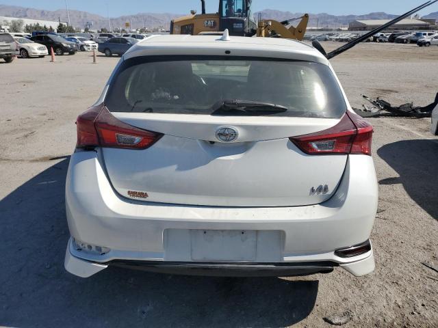 2016 TOYOTA SCION IM - JTNKARJE2GJ519555