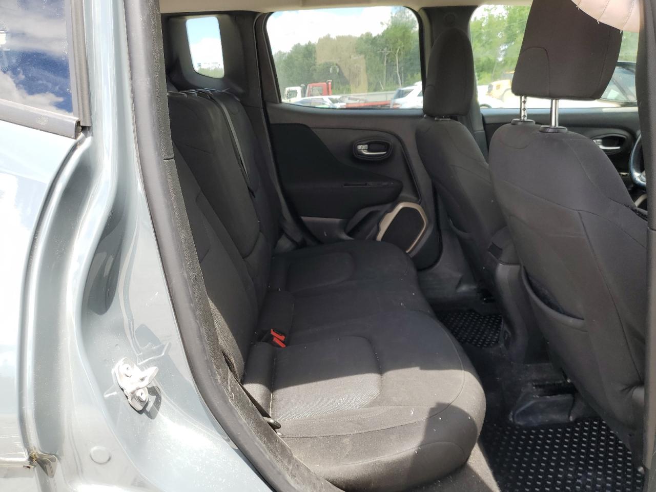 ZACCJBBB6HPF99965 2017 Jeep Renegade Latitude