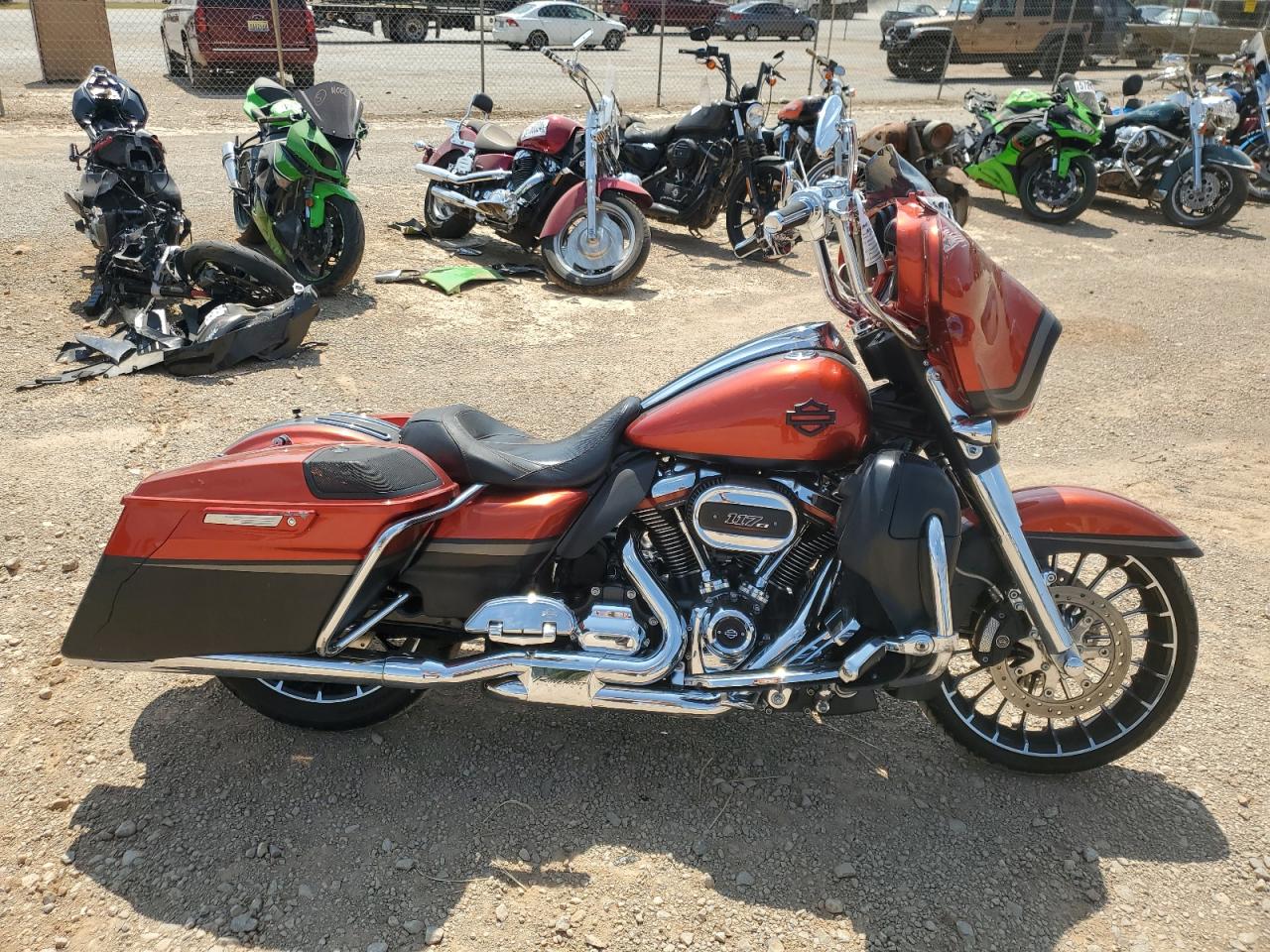1HD1PXL12JB959028 HARLEY-DAVIDSON FLHXSE CVO 2018