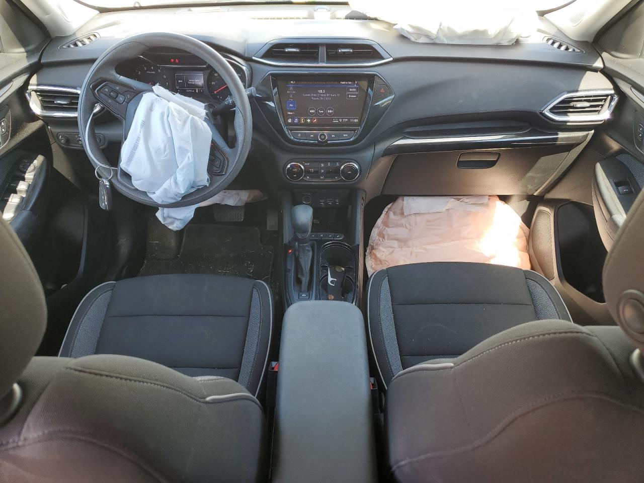 KL79MPSL8NB075906 2022 Chevrolet Trailblazer Lt