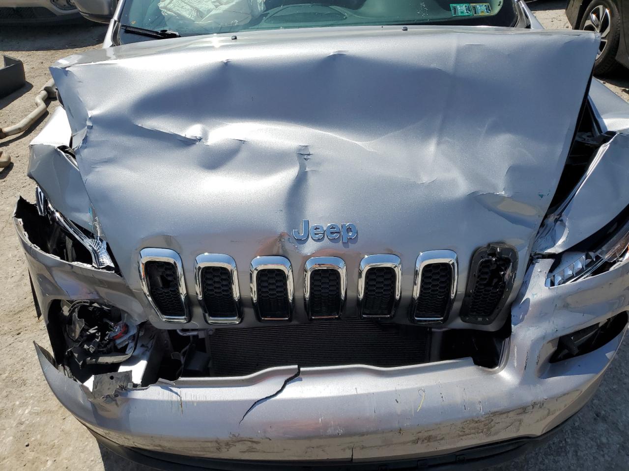 1C4PJMCBXHW625238 2017 Jeep Cherokee Latitude