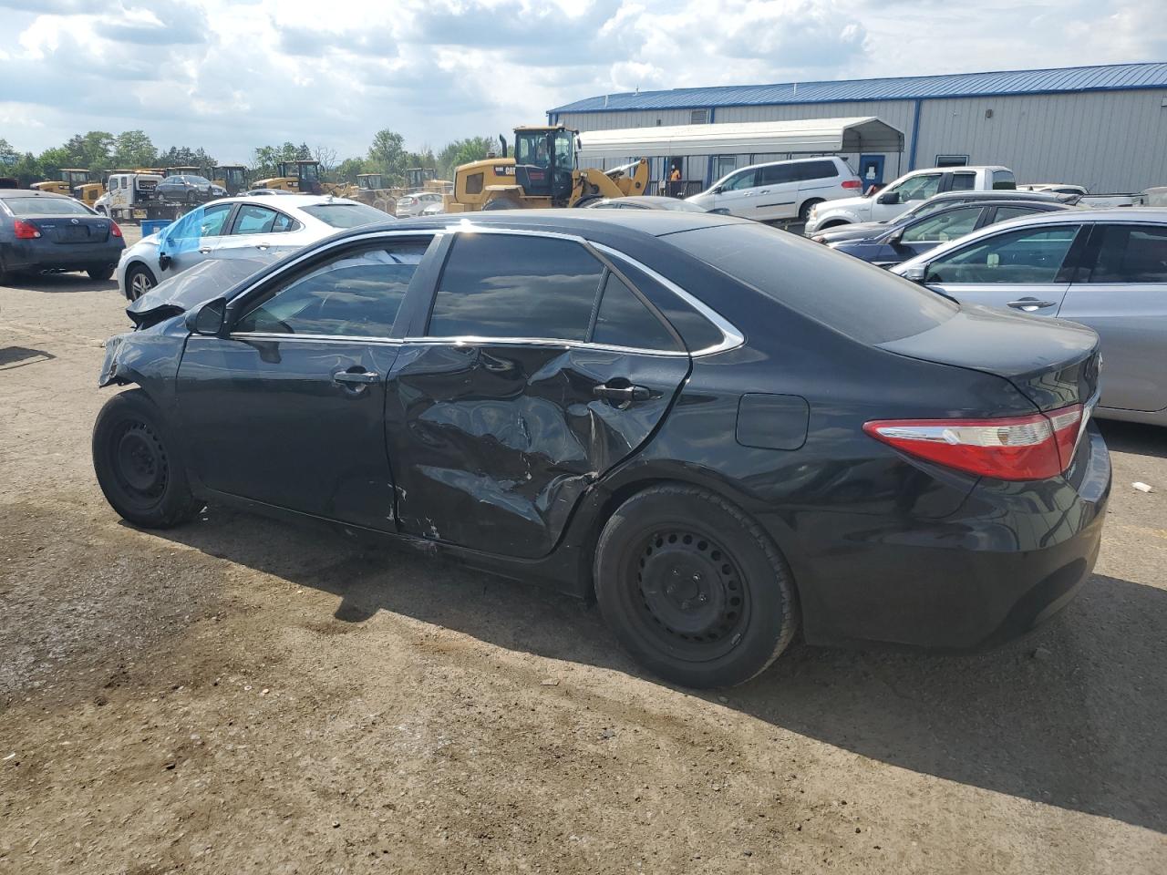 4T4BF1FK8FR506085 2015 Toyota Camry Le