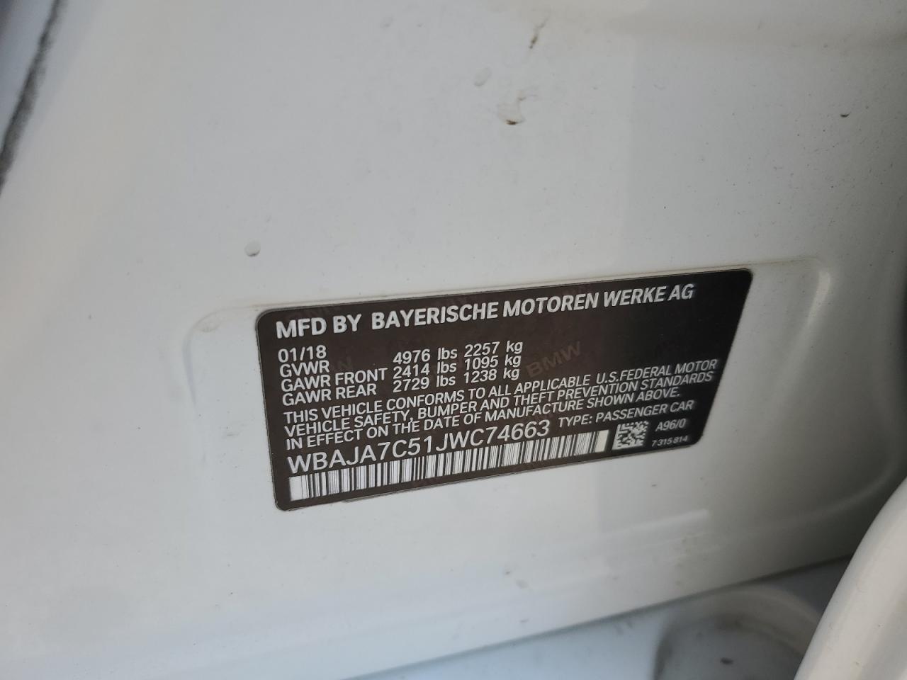 WBAJA7C51JWC74663 2018 BMW 530 Xi