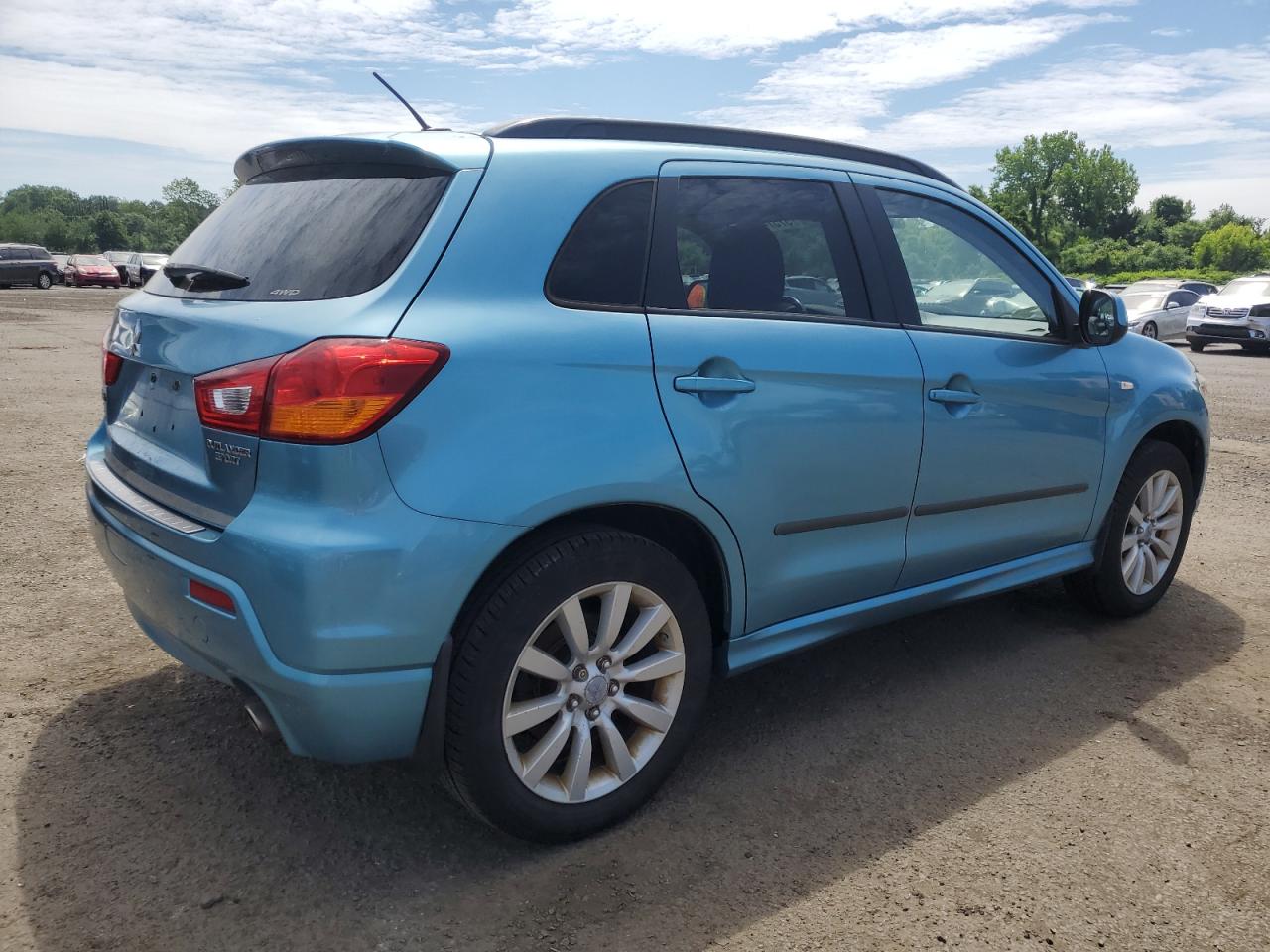 JA4AR4AU7BZ017065 2011 Mitsubishi Outlander Sport Se