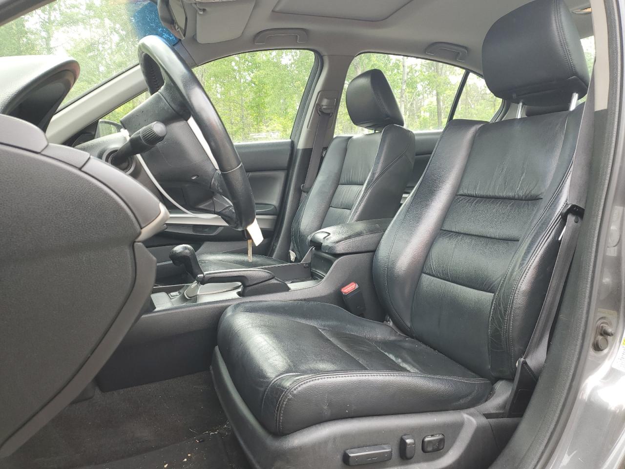 1HGCP2F80AA807536 2010 Honda Accord Exl