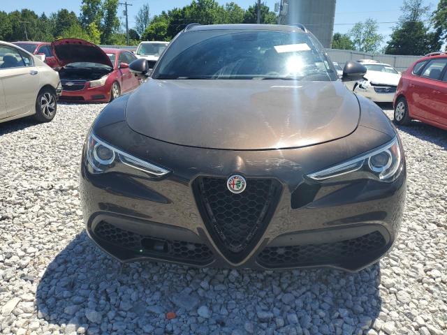 VIN ZASFAKNN3J7C28744 2018 Alfa Romeo Stelvio, Ti S... no.5