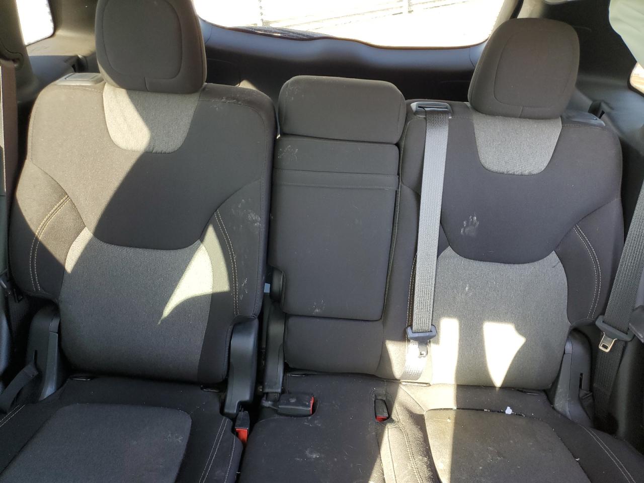 1C4PJLABXHW593162 2017 Jeep Cherokee Sport