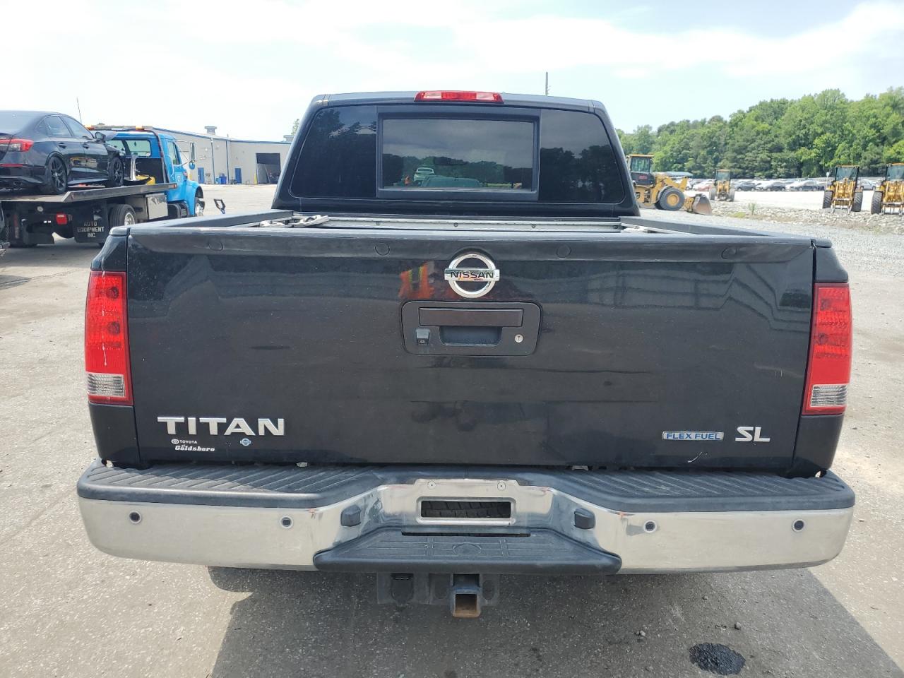 1N6BA0ED7EN517059 2014 Nissan Titan S