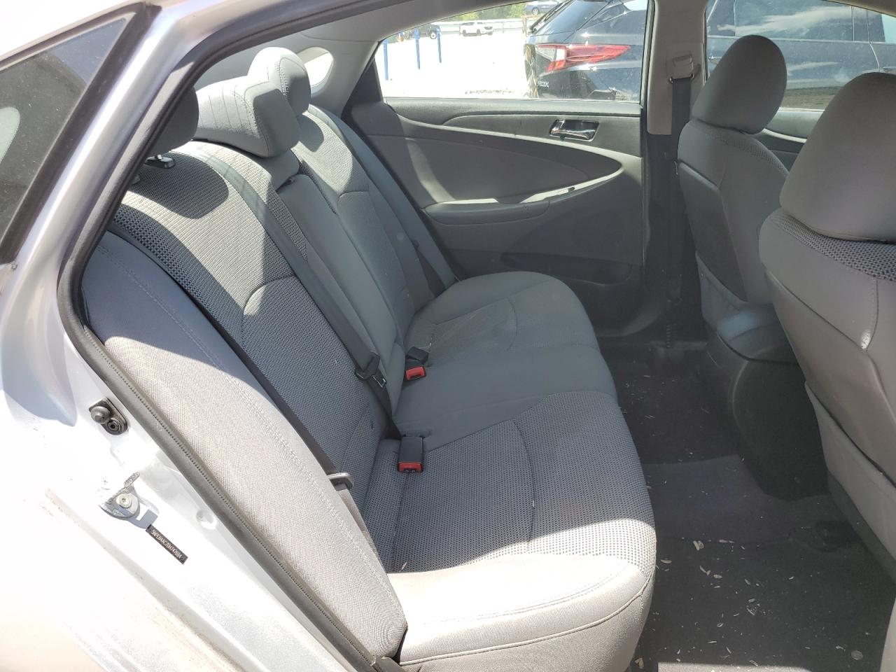 5NPEB4AC7DH747684 2013 Hyundai Sonata Gls