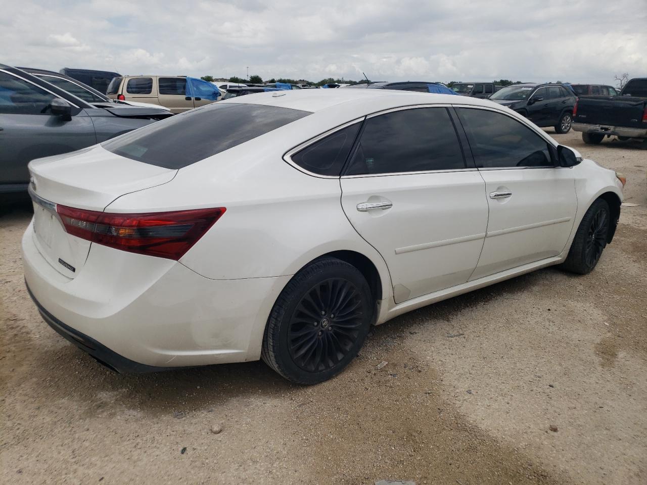 2016 Toyota Avalon Xle vin: 4T1BK1EB8GU211495