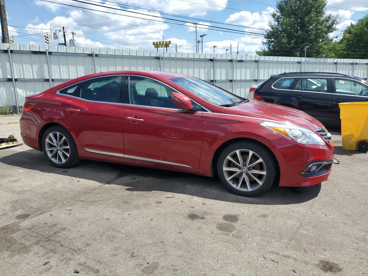 2016 Hyundai Azera vin: KMHFG4JG3GA549989