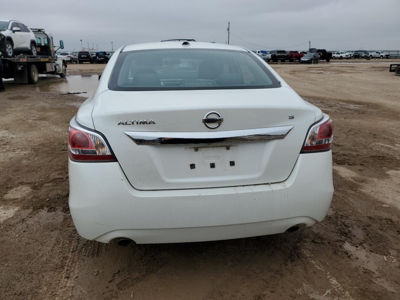 2015 Nissan Altima 2.5 vin: 1N4AL3AP4FN319637