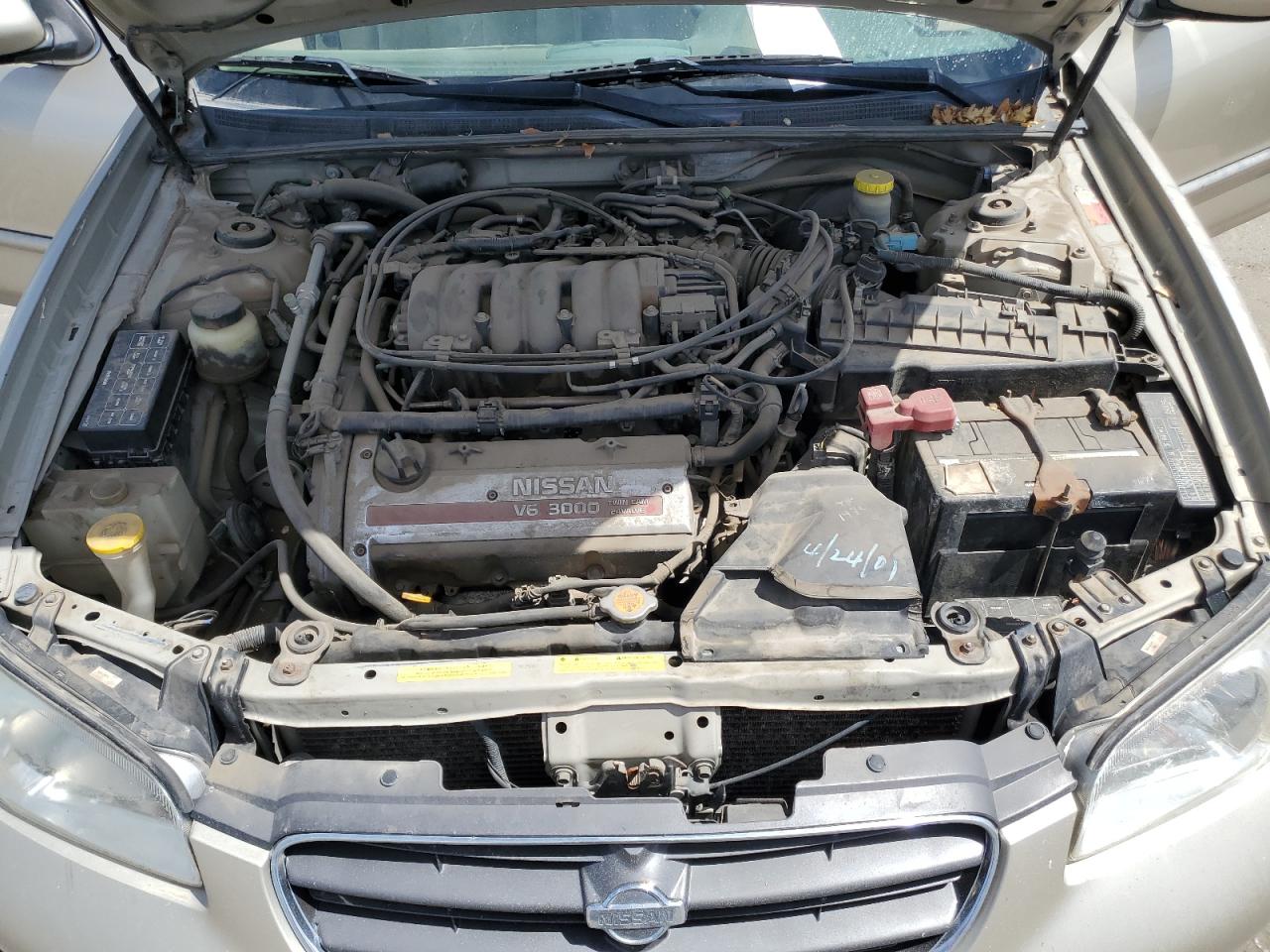 JN1CA31D61T626510 2001 Nissan Maxima Gxe
