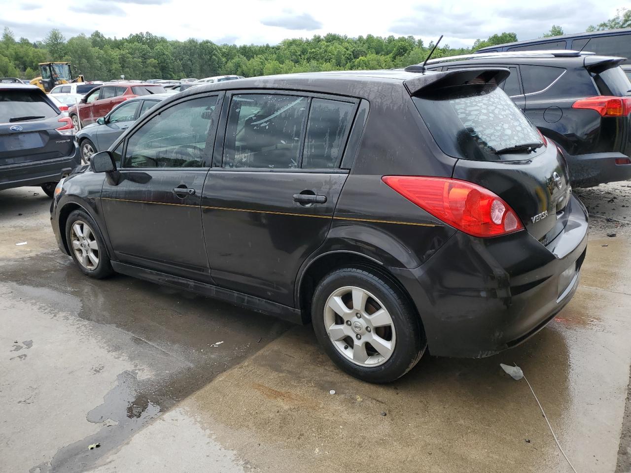 3N1BC1CPXBL360335 2011 Nissan Versa S