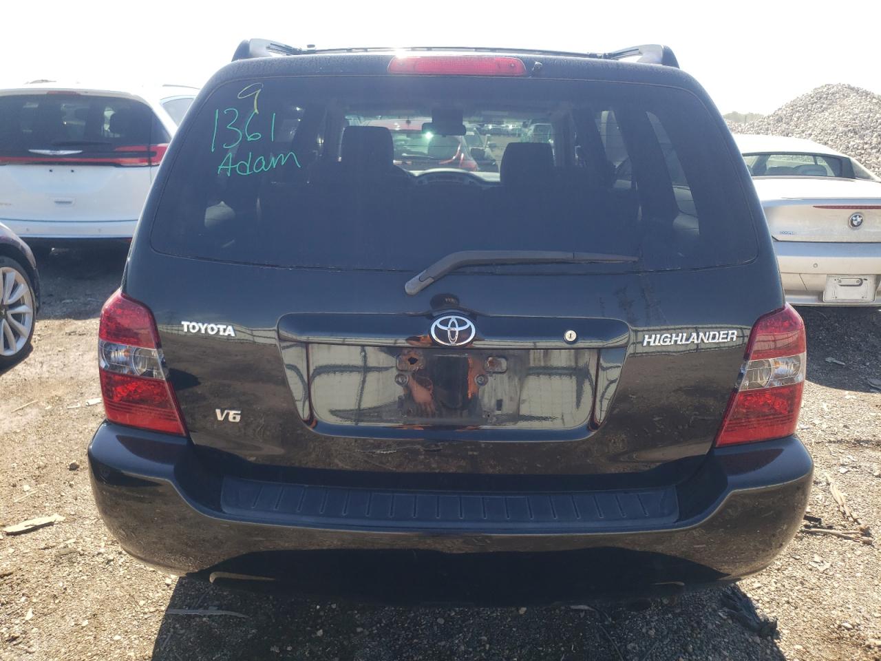 JTEGP21A850050418 2005 Toyota Highlander Limited