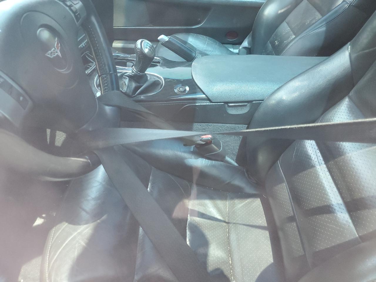 1G1YB2DW8A5100528 2010 Chevrolet Corvette