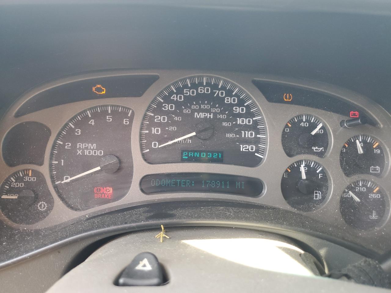 1GKEK63U64J304875 2004 GMC Yukon Denali