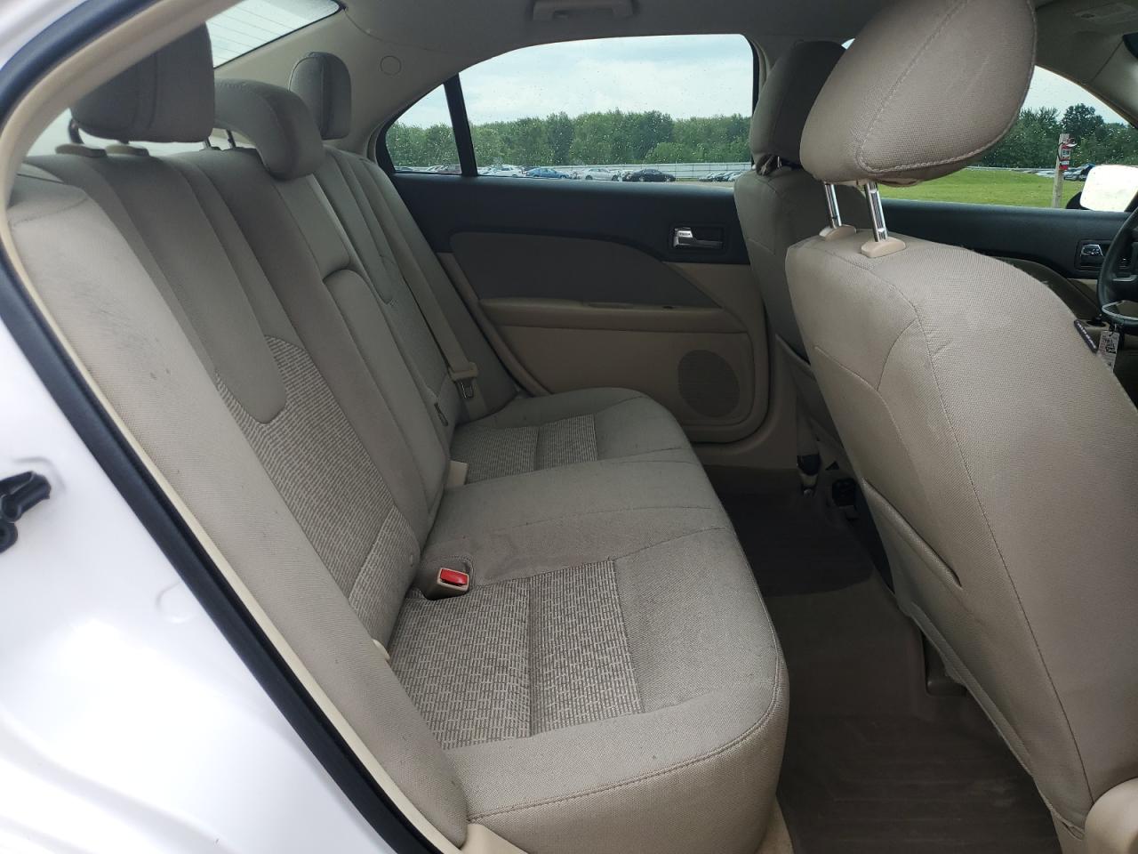 3FAHP0HA1CR319624 2012 Ford Fusion Se