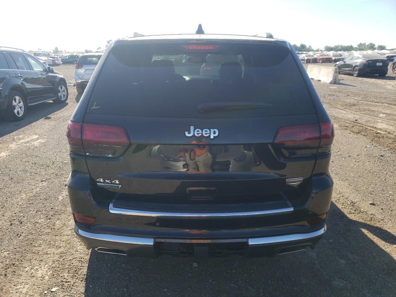 2014 Jeep Grand Cherokee Summit vin: 1C4RJFJM4EC431715