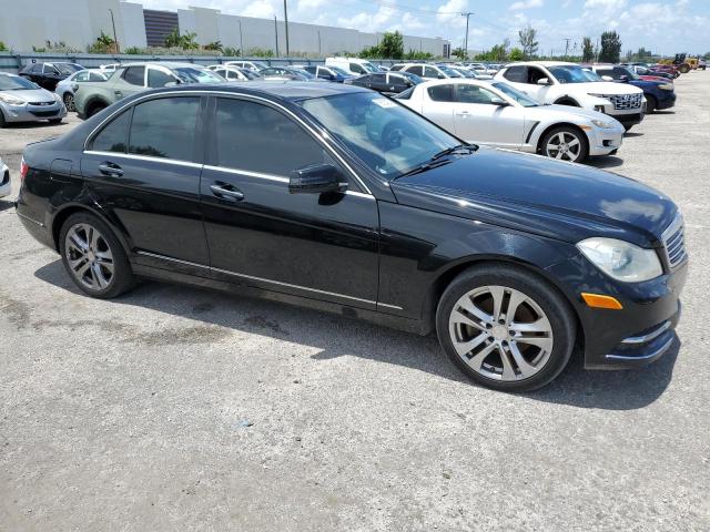 VIN WDDGF4HBXDA840156 2013 Mercedes-Benz C-Class, 250 no.4