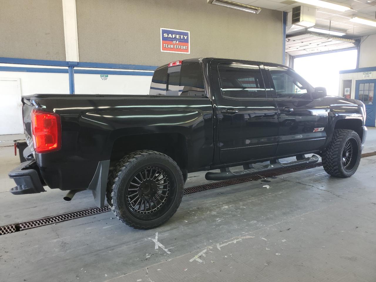 3GCUKSEC0HG448384 2017 Chevrolet Silverado K1500 Ltz