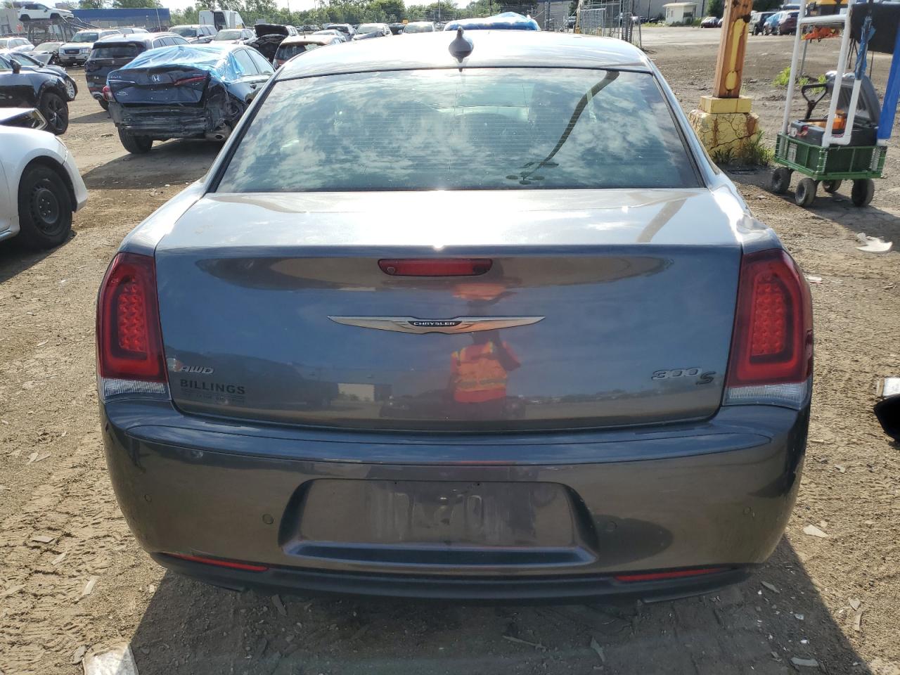 2C3CCAGG2GH296114 2016 Chrysler 300 S
