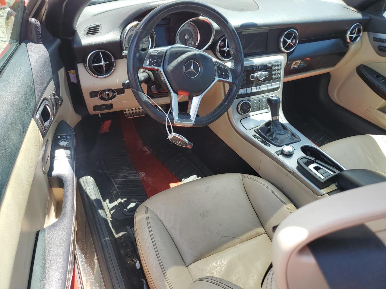 WDDPK5HA7CF033653 2012 Mercedes-Benz Slk 350