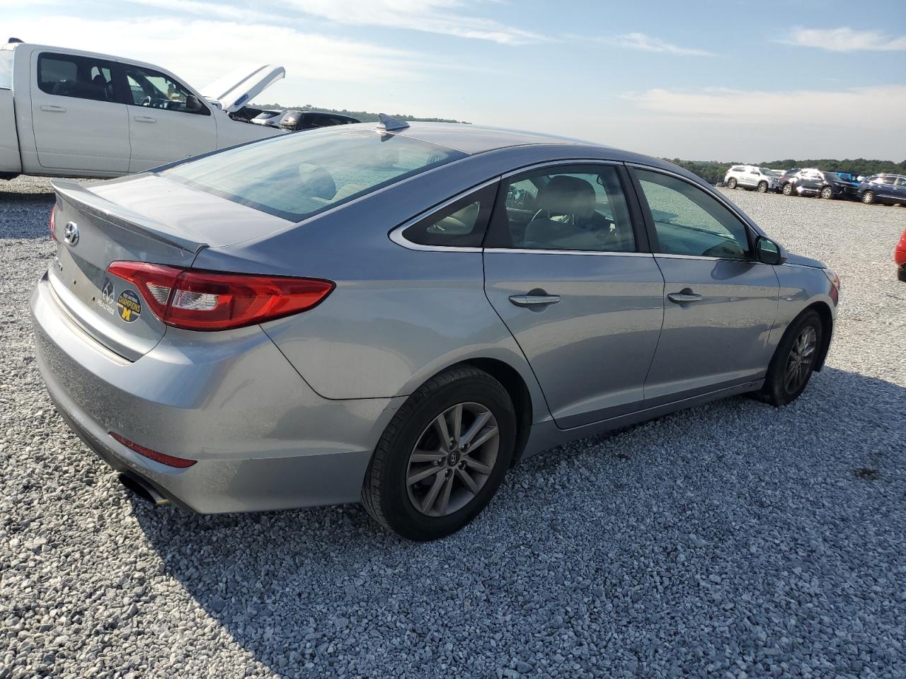 2016 Hyundai Sonata Se vin: 5NPE24AF1GH365679