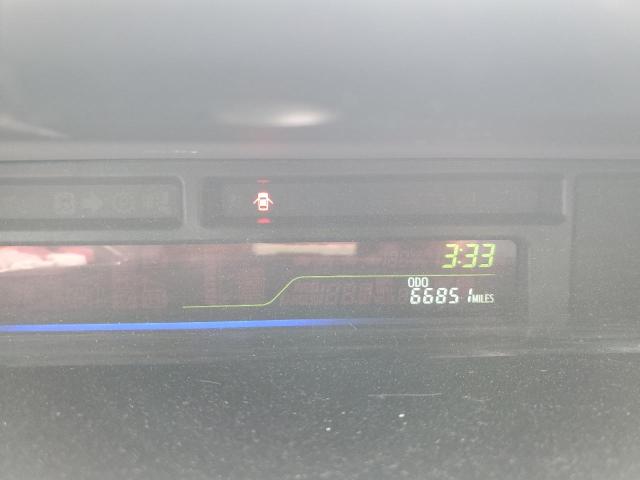 2017 Toyota Prius V VIN: JTDZN3EU1HJ057979 Lot: 60105094