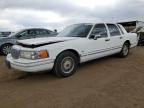 LINCOLN TOWN CAR C photo