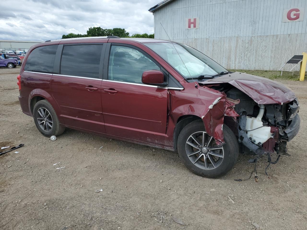 2017 Dodge Grand Caravan Sxt vin: 2C4RDGCG7HR847516