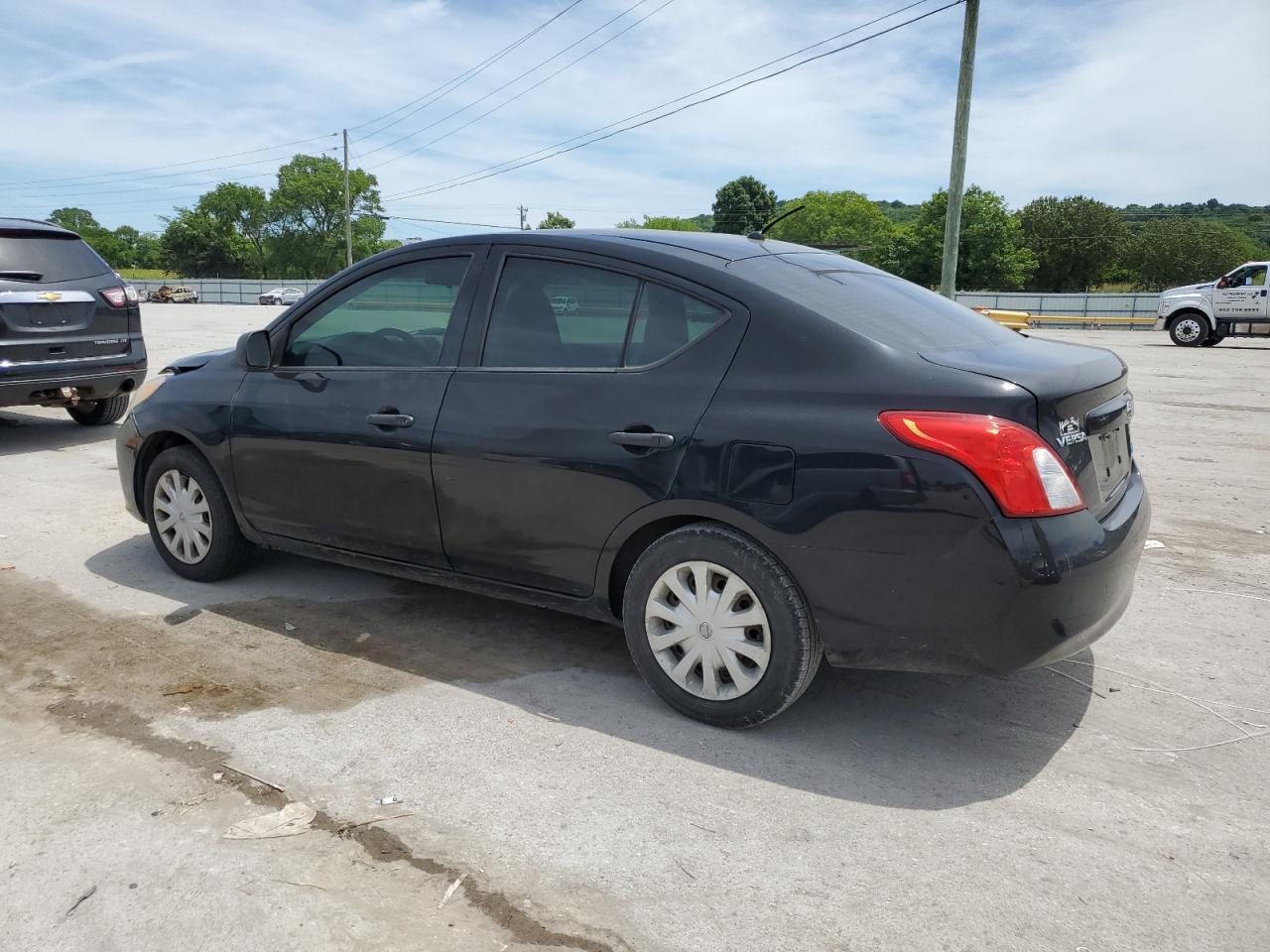 2014 Nissan Versa S vin: 3N1CN7AP6EL830398