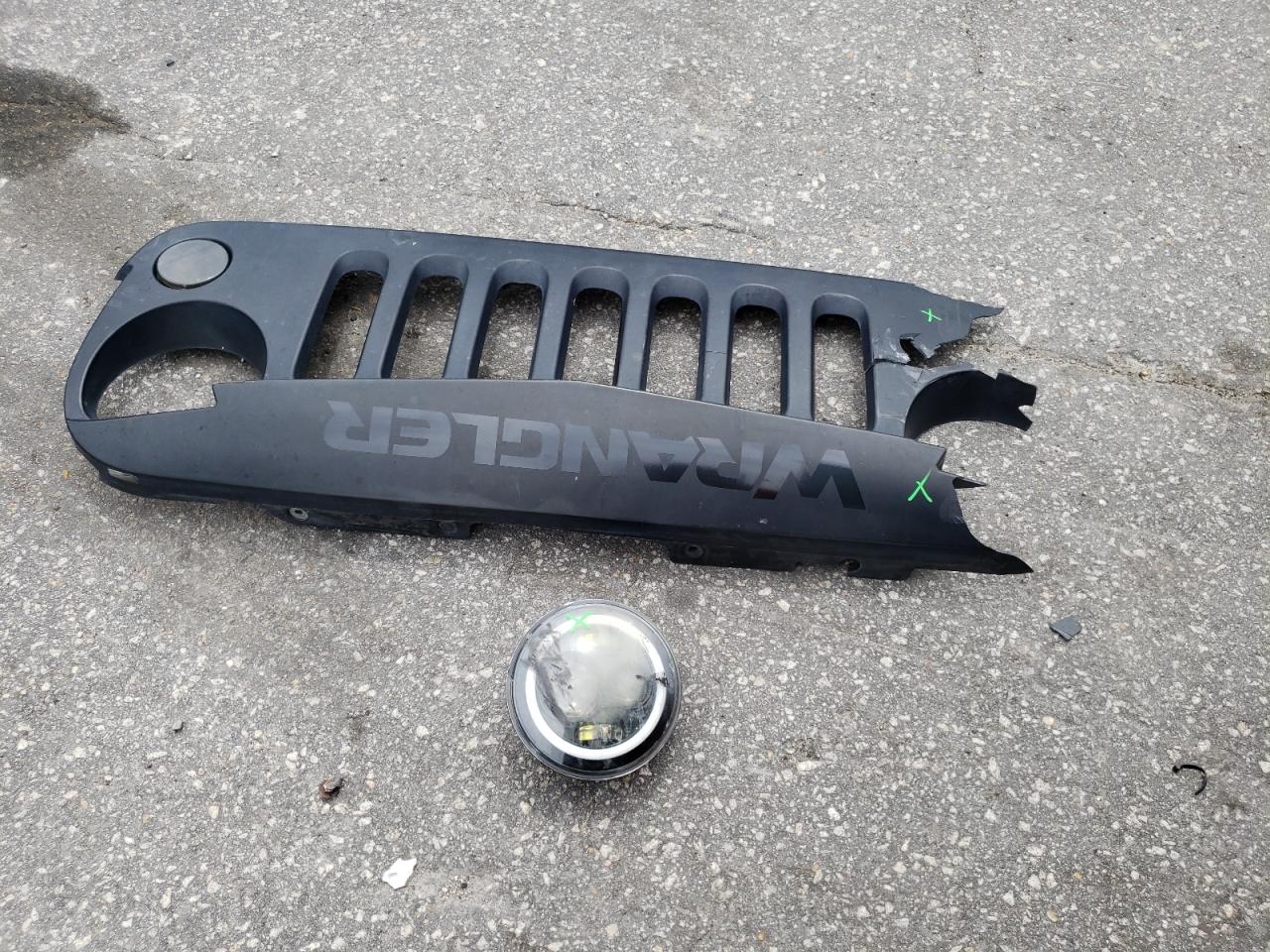 1C4HJWDGXEL241290 2014 Jeep Wrangler Unlimited Sport