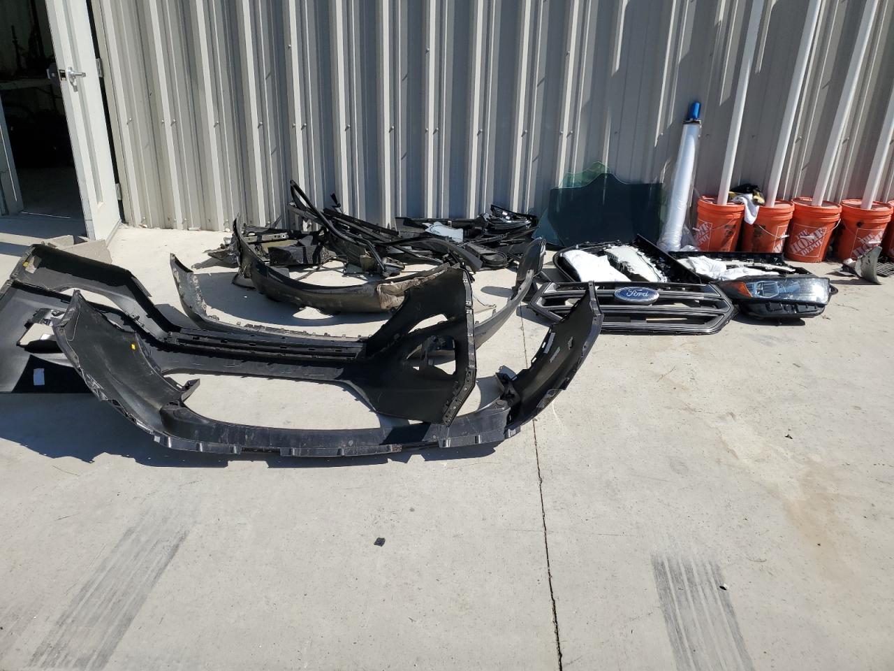 2FMPK4J82JBC31238 2018 Ford Edge Sel