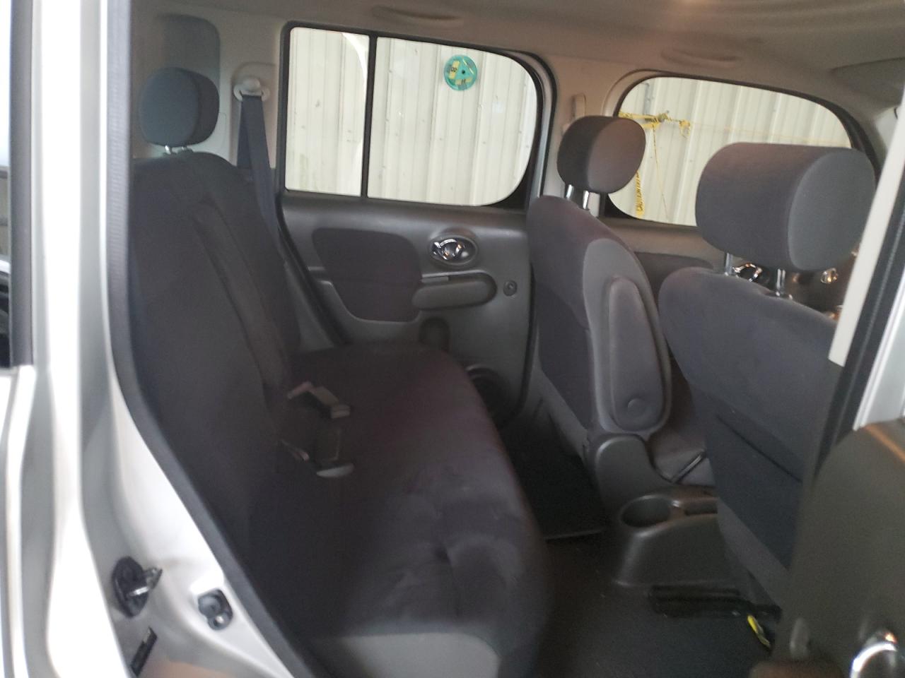 JN8AZ2KR1AT162337 2010 Nissan Cube Base